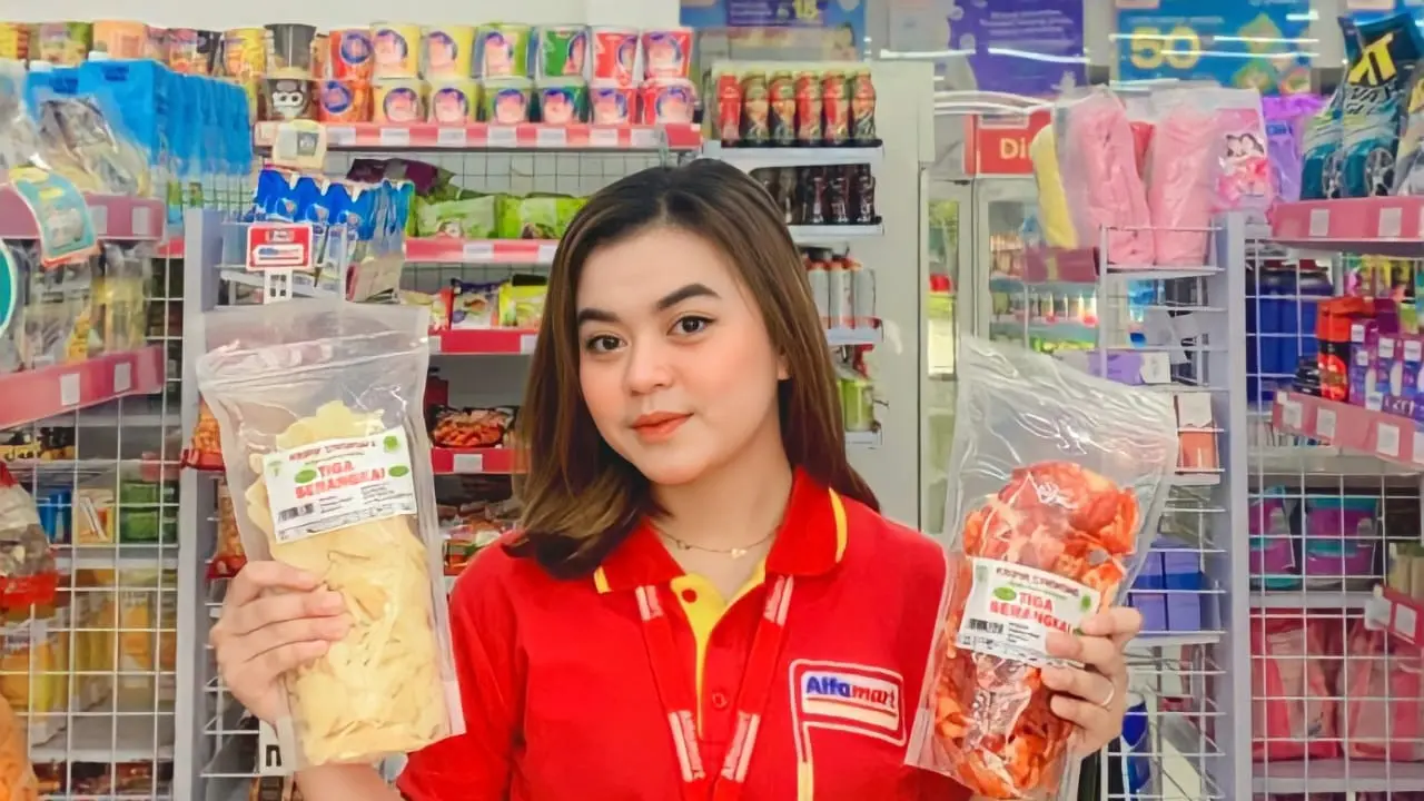 Keripik Singkong Tiga Serangkai