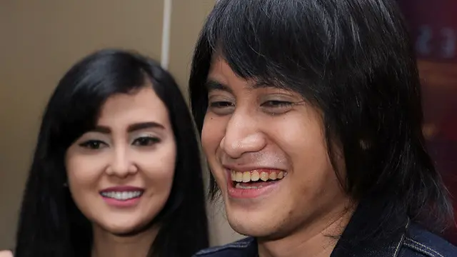 [Bintang] Kevin Aprilio dan Vicy Melanie