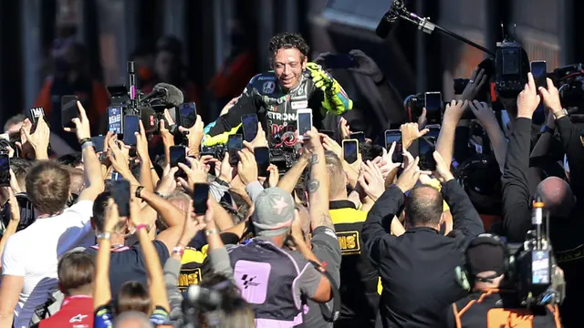 Foto: Grazie, Thank You, Terima Kasih Valentino Rossi