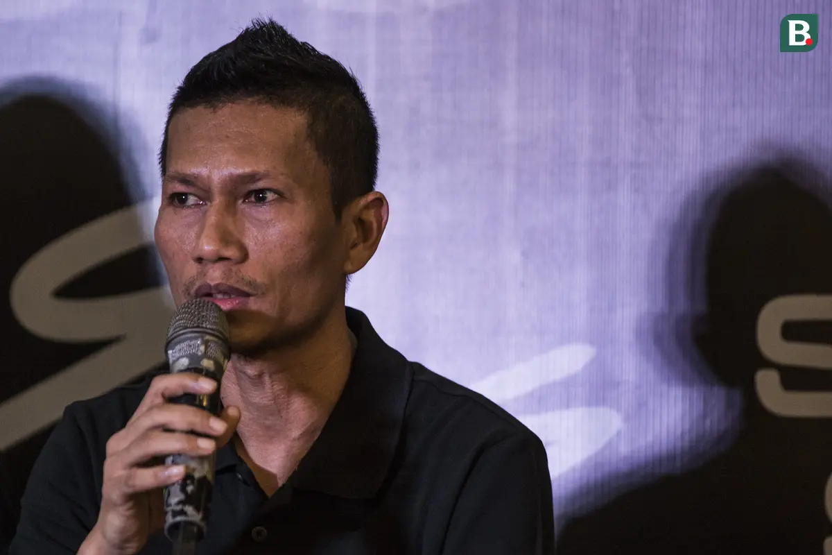Peluncuran Sepatu Specs