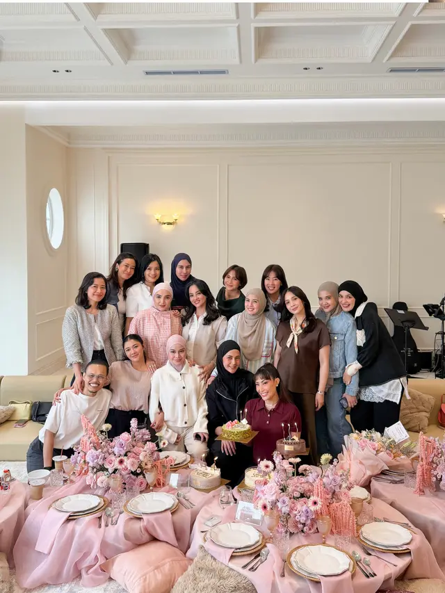 Ayu Dewi ulang tahun (instagram.com/mrsayudewi)