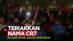Berita video momen fans meneriakkan nama Cristiano Ronaldo di luar hotel Timnas Portugal menginap selama Piala Dunia 2022 di Qatar, Jumat (18/11/2022) malam hari waktu setempat.