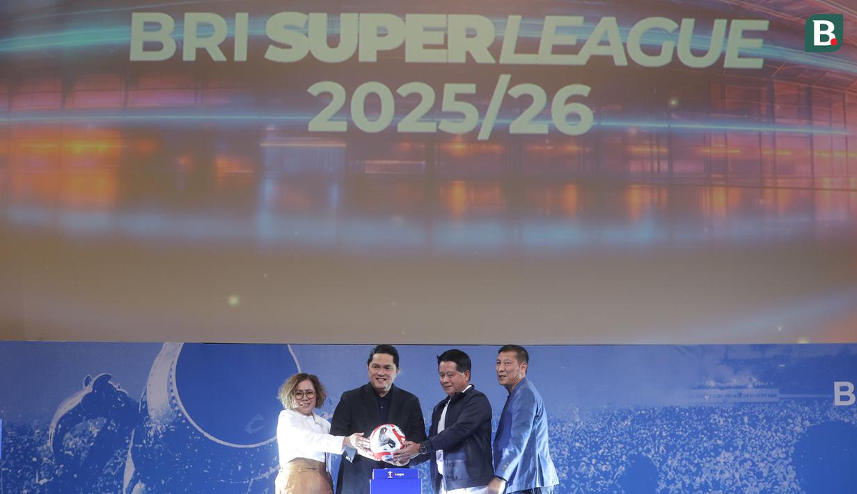 BRI Super League 2025/2026 akan dimulai 8 Agsutus 2025. Emtek akan menayangkan 306 laga kompetisi kasta tertinggi sepak bola Indonesia. (Bola.com/M Ichsan)