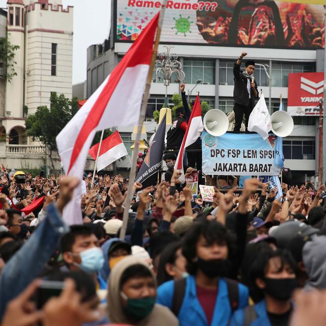 145 Demonstran Tolak Ruu Cipta Kerja Reaktif Covid 19 News Liputan6 Com