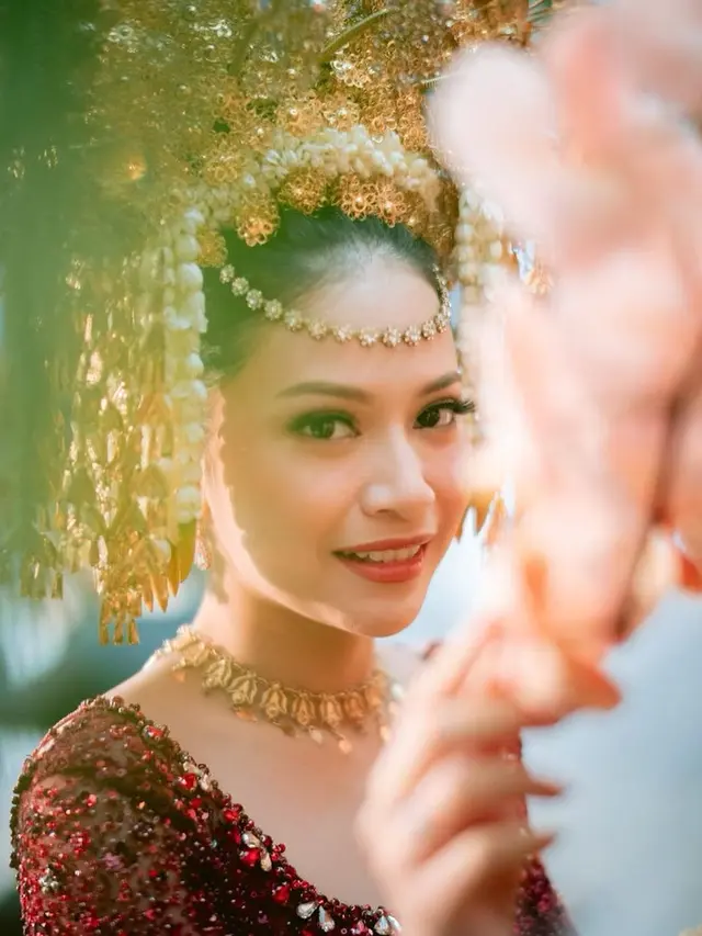 3 Detail Gaya Makeup Pengantin dari Bunga Citra Lestari, Hanggini, dan Shania Eks JKT 48 yang Menikah Barengan