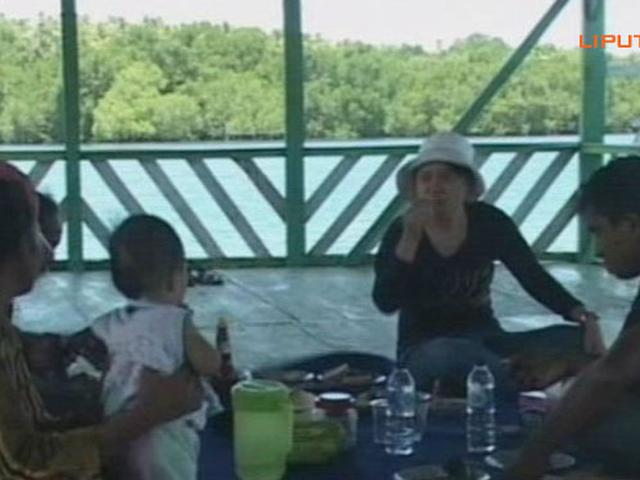 Video Menikmati Ikan Bakar Colo Colo Di Atas Laut Maluku News Liputan6 Com