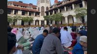 Tepis Kesan Mistis, Berwisata Sekaligus Salat Id di Lawang Sewu. foto: (dok.Instagram @wisata.lawangsewu/https://www.instagram.com/stories/wisata.lawangsewu/Henry)