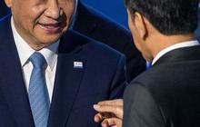 FOTO: Momen Jokowi Berbincang Akrab dengan Presiden China Xi Jinping di Sela KTT APEC 2023