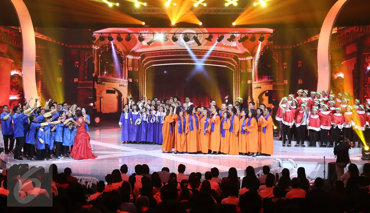 Suasana kemeriahan drama musikal “Christmas Harmony in Diversity” di  Studio 6 Emtek City, Jakarta, Minggu (25/12/2016). (Liputan6.com/Herman Zakharia)