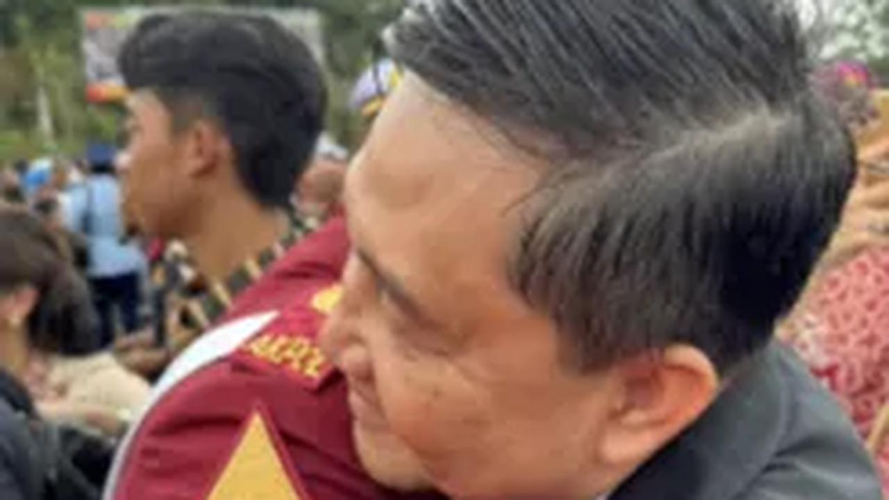 Siapa sangka, sosok sang ayah dari Taruna tersebut bukanlah orang sembarangan. <br>