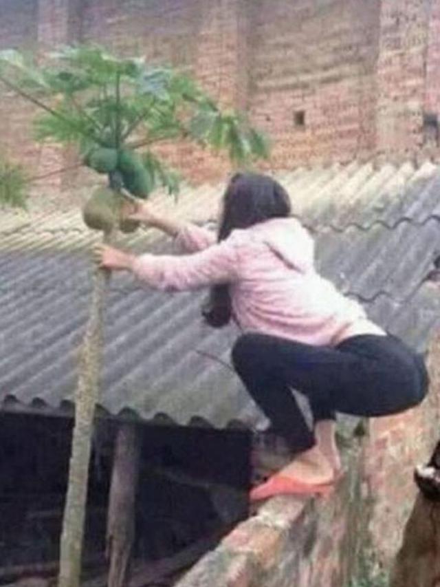 Bikin Tepuk Jidat, 6 Kelakuan Emak-Emak Kalau Lagi di Rumah