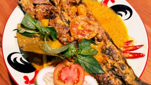 Mangut Lele Mbah Mbong