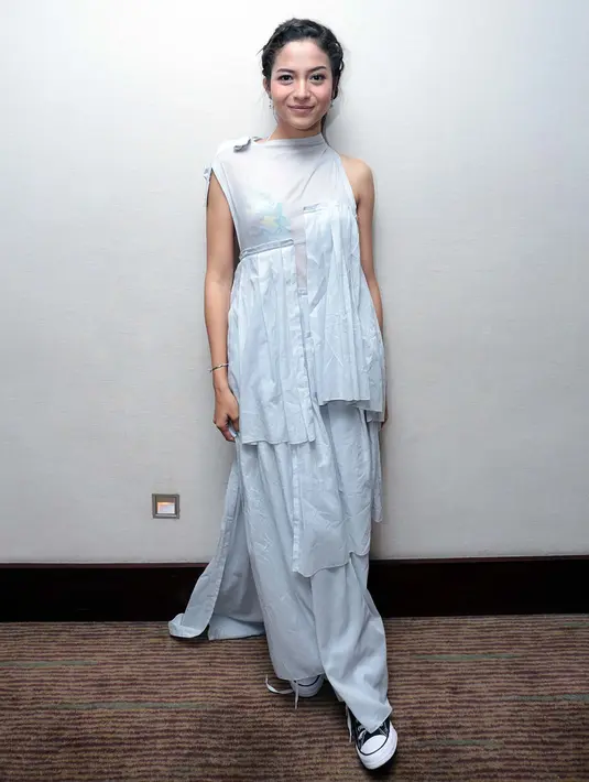 Kepiawaian berakting Putri cukup gemilang, pasalnya, baru pertama kali bermain film Putri sudah menang di Festival Film Indonesia (FFI) 2017, kategori Pemeran Utama Wanita Terbaik. (Deki Prayoga/Bintang.com)