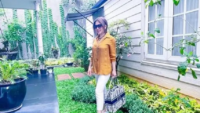 Syahrini (Foto: Instagram/@princessyahrini)