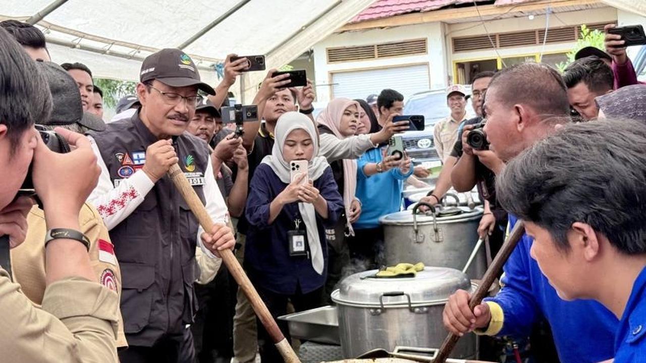 Dapur Umum Banjir Banjar: Pemkab Banjar Sediakan 16.000 Porsi Makanan Harian untuk Korban