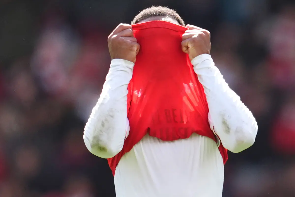 Foto: Raut Kecewa Para Penggawa Arsenal setelah Kalah di Kandang Sendiri, Gugup di Puncak Klasemen Liga Inggris