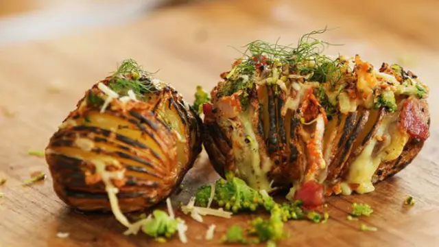 Kentang panggang keju