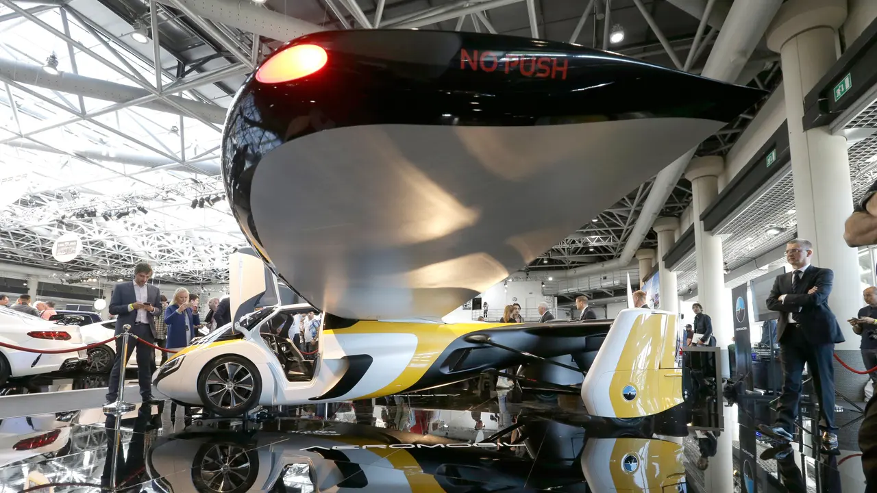 Mobil-Terbang-AeroMobil