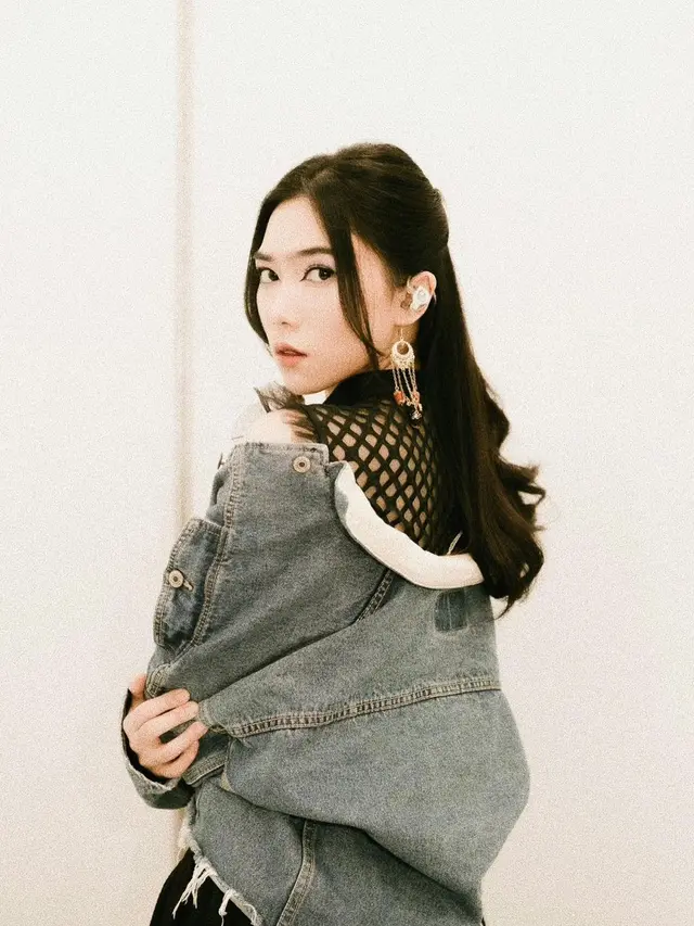 Isyana Sarasvati. (Foto: Instagram @isyanasarasvati)