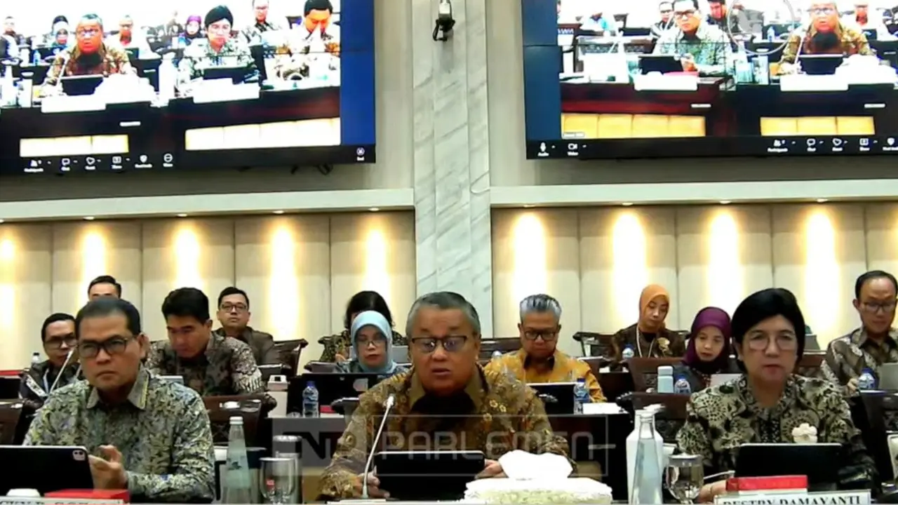 Bos BI Sebut Ruang Penurunan Suku Bunga Menyempit