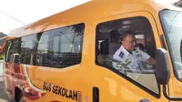 Bus sekolah gratis untuk anak pelosok di Banyumas kembali beroperasi Senin (11/1/2021). (Foto: Liputan6.com/Humas Pemkab Banyumas)