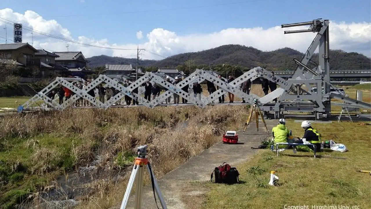 Jembatan Lipat Dengan Inspirasi Seni Origami
