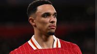 Trent Alexander-Arnold, bek kanan, gelandang Liverpool. (Bola.com/liverpoolfc.com)