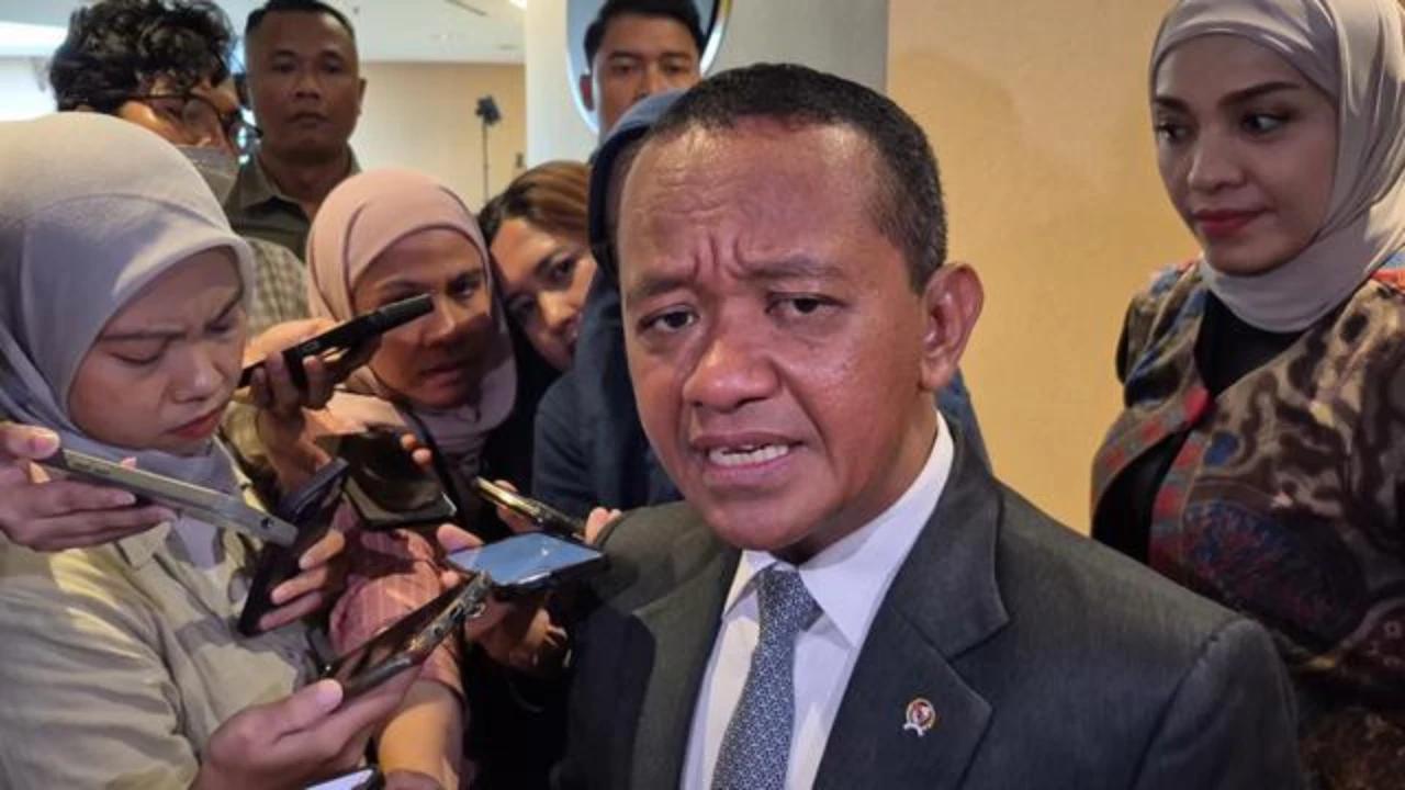 Menteri ESDM Bahlil: Stok BBM Aman, Tak Perlu Panic Buying