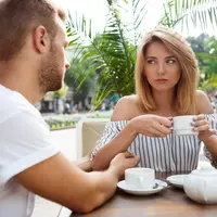 Bertepuk sebelah tangan./Copyright&nbsp;freepik.com/author/cookie-studio