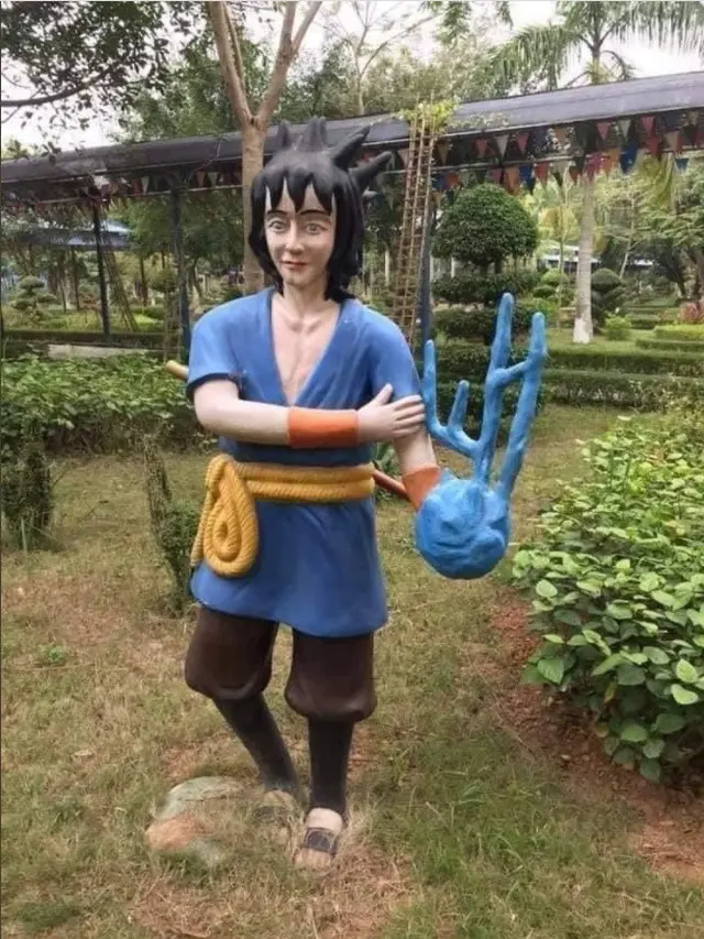 7 Bentuk Patung Anime Jauh Dari Aslinya Ini Bikin Geleng Kepala