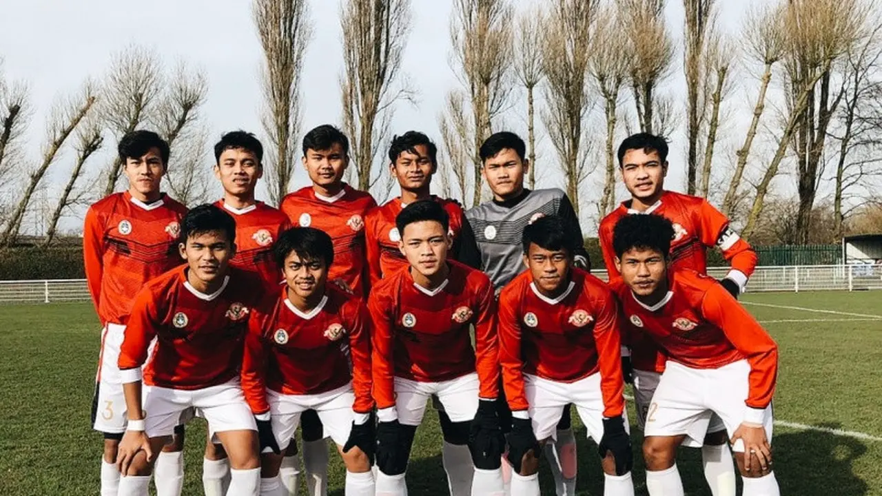 Garuda Select.