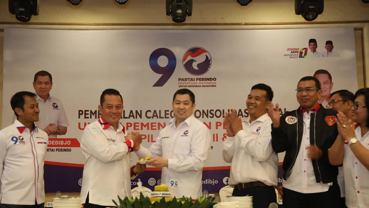 Ketua Umum Partai Perindo Hary Tanoesoedibjo Konsolidasi dan Pembekalan Pemenangan Caleg Perindo Dapil Sumut I, II dan III di Medan. (Istimewa)