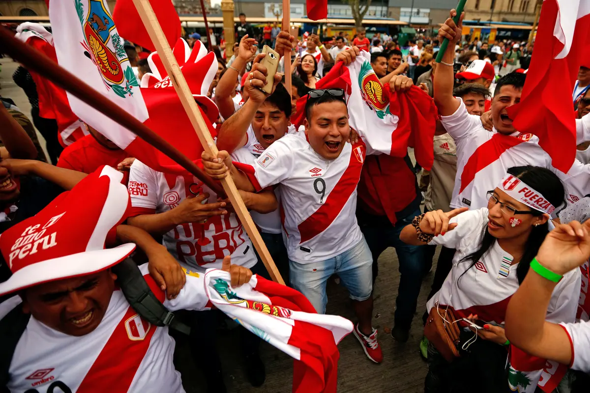 Jelang Peru Lawan Argentina, Pendukung Seksi Siap Ramaikan Pertandingan 