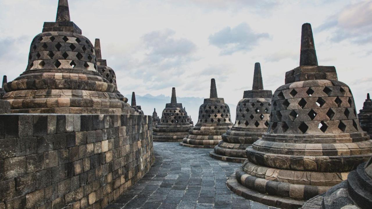 10 Destinasi Wisata Candi Paling Eksotis di Indonesia, Bisa Jadi Pilihan Liburan Bareng Keluarga