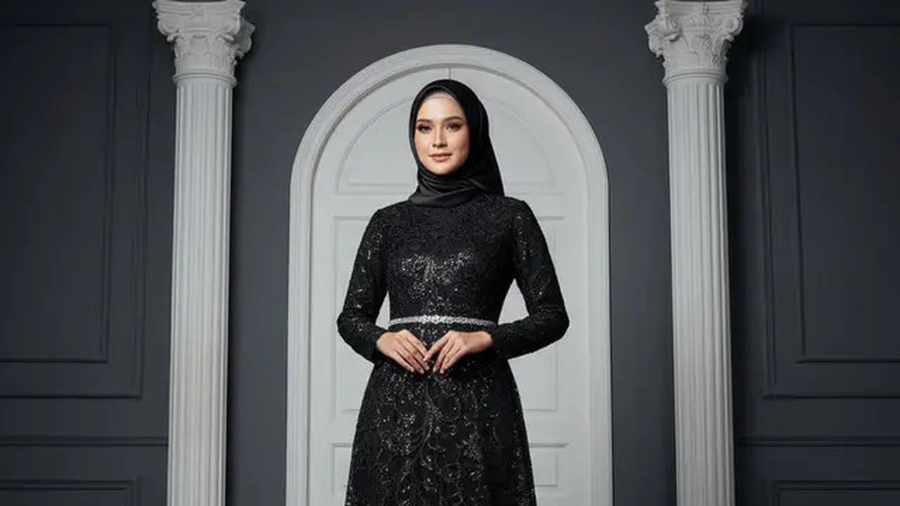 7 Model Gamis Hitam untuk Pesta Tren 2025 yang Elegan, Mewah dan Mudah Dipadukan
