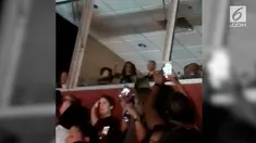 Mantan Presiden dan ibu negara Amerika Serikat (AS) Barack dan Michelle Obama terlihat bergoyang saat menyaksikan konser Beyonce dan Jay-Z di Washington DC.