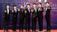 Super Junior membuktikan diri sebagai boy band KPop papan atas dengan menyapu bersih penghargaan di festival musik bergengsi di Cina.
