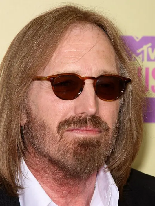 Pada 21 September 2006, Tom Petty and the Heartbreakers dijadikan sebagai warga kehormatan. Untuk itu setiap tanggal 21 September Wali kota Gainesville menjadikannya sebagai hari Tom Petty and the Heartbreakers. (AFP/Frederick M.Brown)