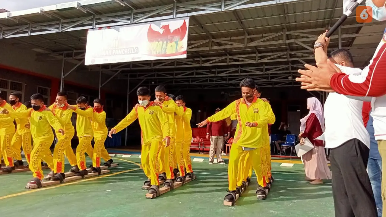 Lomba permainan tradisional di Lapas Anak Palu