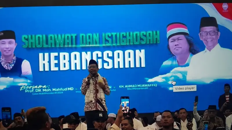 Calon wakil presiden (cawapres) nomor urut 3 Mahfud Md menjanjikan perlindungan terhadap nasib pekerja migran Indonesia (PMI) tanpa terkecuali.