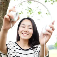 ilustrasi perempuan tersenyum/number-one/Shutterstock