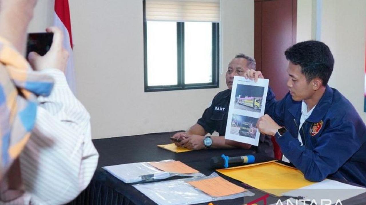 Polres Bontang Dalami Jaringan Penyelundupan Kayu Ilegal Kaltim, Ratusan Batang Bengkirai Diamankan