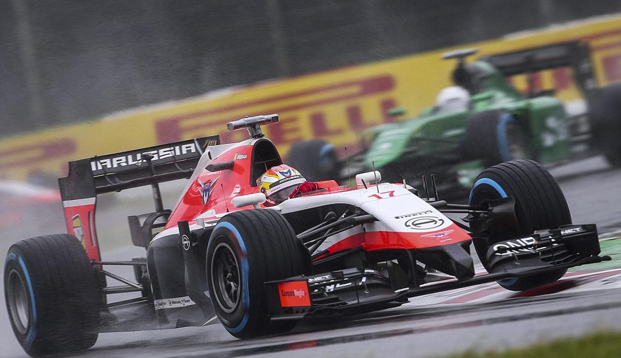 Aksi Jules Bianchi di F1 GP Jepang 2014 sesaat sebelum kecelakaan. (EPA)