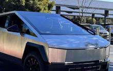 Benarkan Tesla Cybertruck jadi Ikon Gaya Hidup Baru di Hollywood?