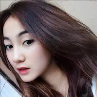 Meskipun bukan seorang artis, namun Rili Heralda, siswi cantik asal Bandung ini kini sedang menjadi bahan perbincangan dunia maya. (Foto: Instagram)
