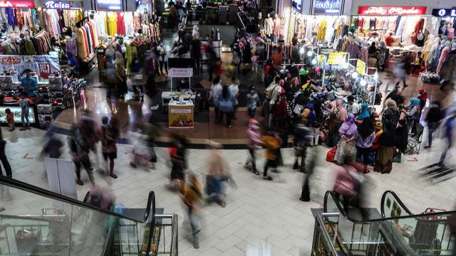 Jelang Ramadan, Tanah Abang Ramai