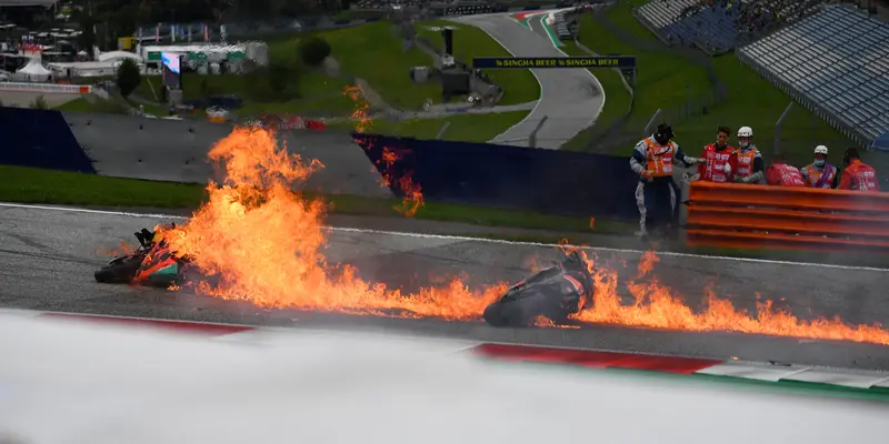 Momen Motor Pedrosa-Savadori Terbakar di MotoGP Styria