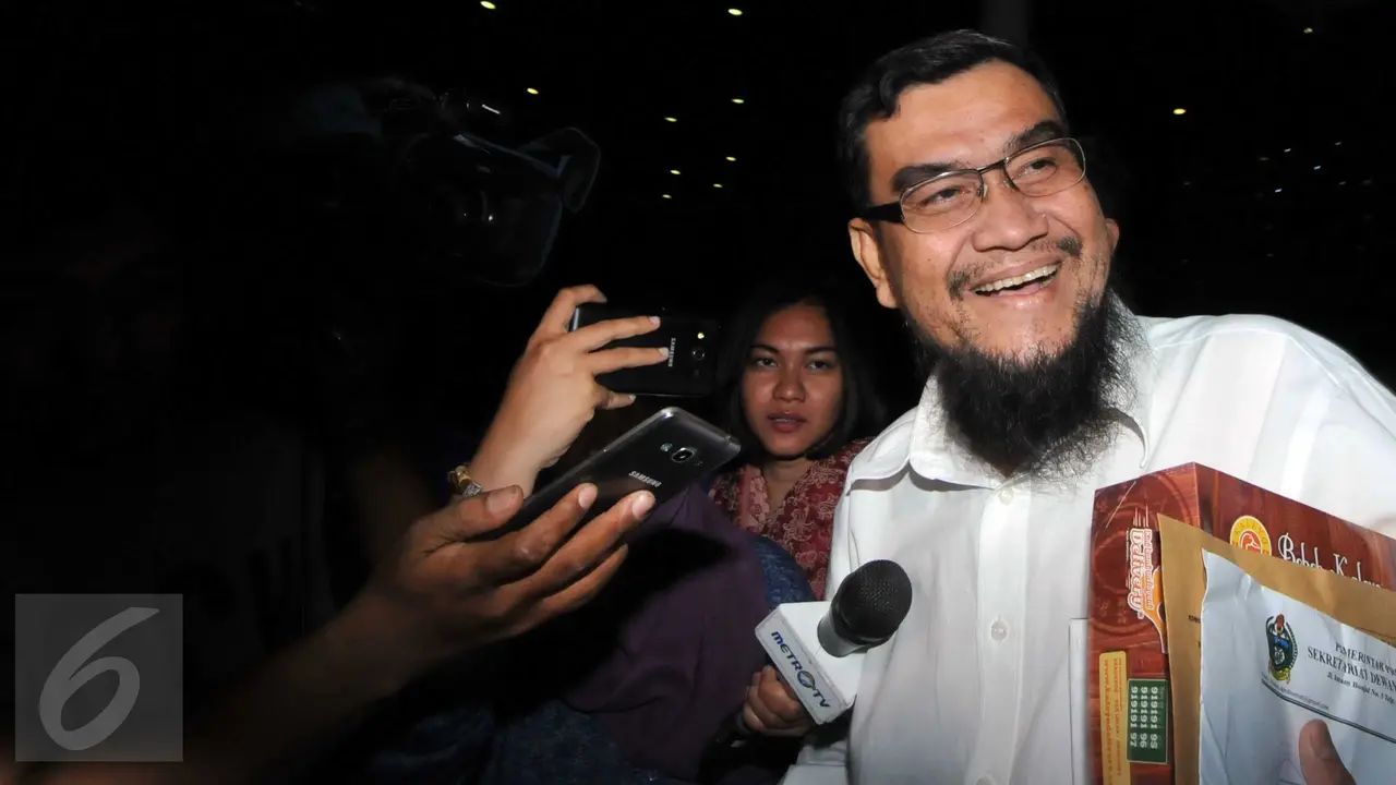 20151106-KPK Periksa Anggota DPRD Sumut Kamaluddin Harahap-Jakarta