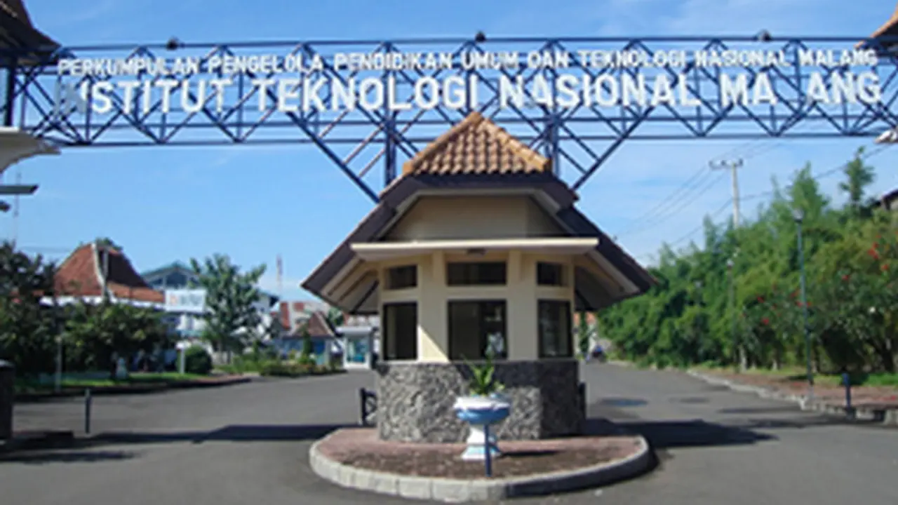 itn-malang-131212b.jpg