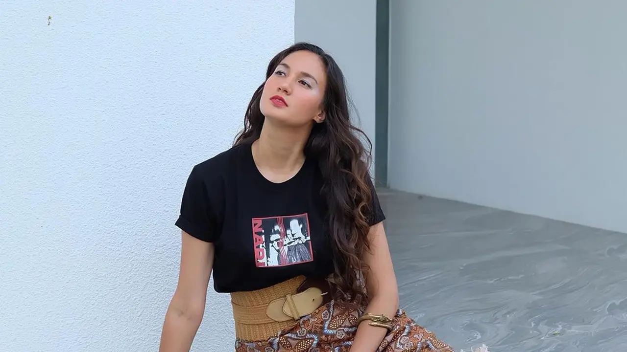 [Fimela] Nadine Chandrawinata